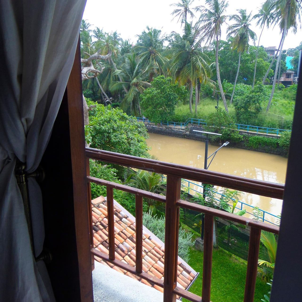 Lagoon Boutique Hotel Tangalle Bagian luar foto